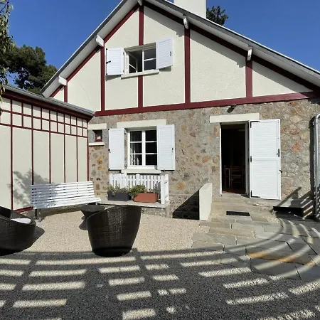 Proche Et Centre, Jardin Clos, Wifi, Chien Possible