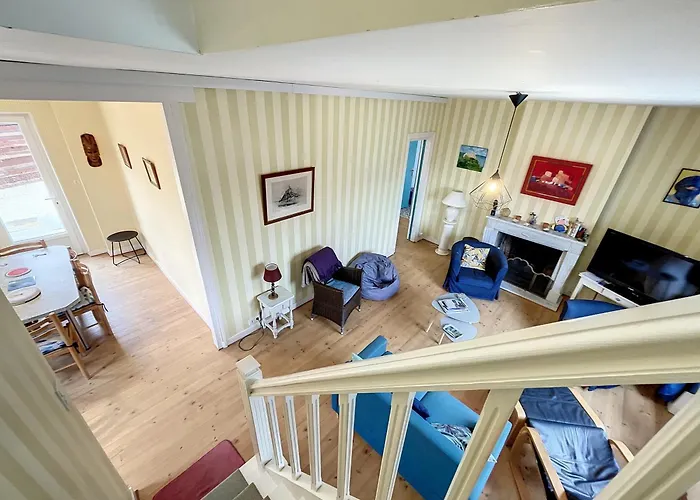 בית נופש Proche Et Centre, Jardin Clos, Wifi, Chien Possible - Fr-1-361-431 ז'ולוביל-לה-פאן